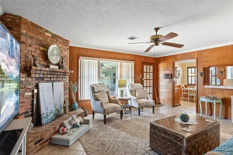 102 Parliament Drive Houston TX 77034