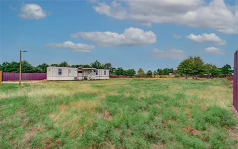 663 Road 5252 Cleveland TX 77327