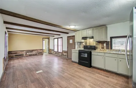 663 Road 5252 Cleveland TX 77327