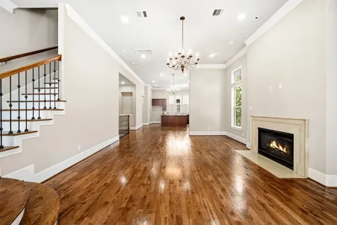 741 Live Oak Street Houston TX 77003