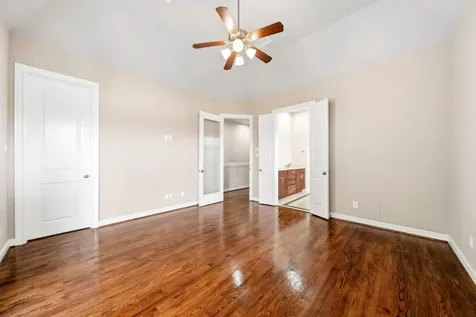 741 Live Oak Street Houston TX 77003