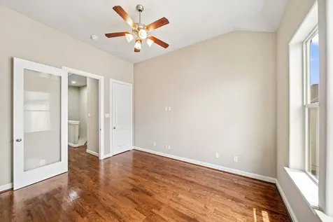 741 Live Oak Street Houston TX 77003