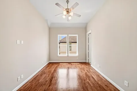 741 Live Oak Street Houston TX 77003