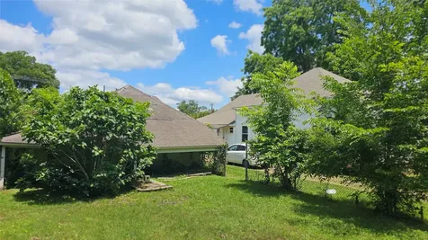 716 E Main Street Nacogdoches TX 75961