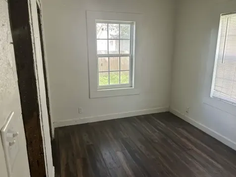 634 E Bernard Street West Columbia TX 77486