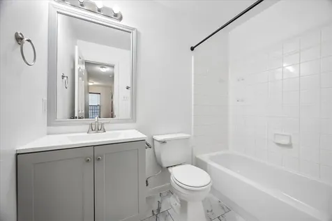 1510 Robin Street A Houston TX 77019