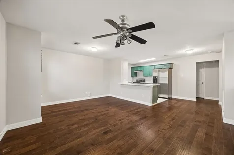 1510 Robin Street A Houston TX 77019