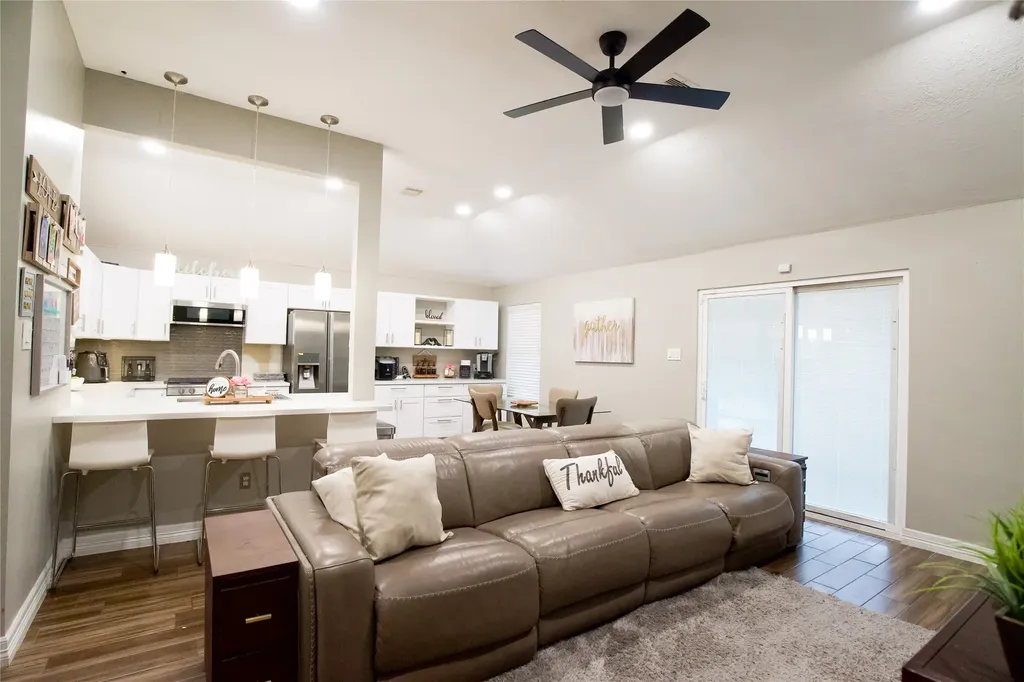 2710 Sockeye Drive Houston TX 77045