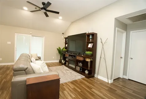 2710 Sockeye Drive Houston TX 77045