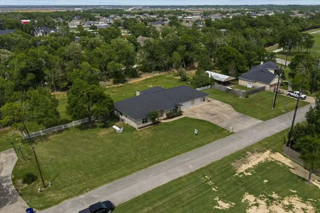 1607 Delta Street Baytown TX 77523