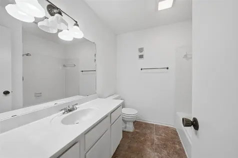 7350 Kirby Drive 18 Houston TX 77030