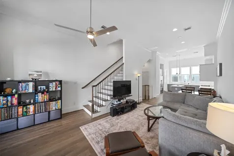 3307 Timbergrove Oaks Street Houston TX 77008