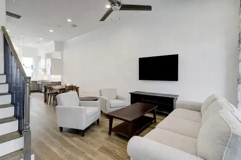 3307 Timbergrove Oaks Street Houston TX 77008