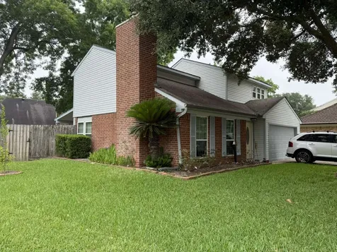 2311 Trail Wood Lane Richmond TX 77406