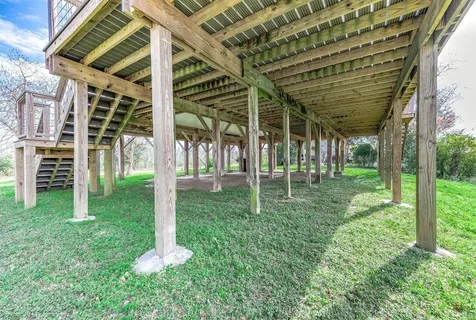 12827 Sandpiper Road Angleton TX 77515