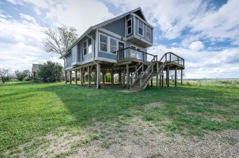 12827 Sandpiper Road Angleton TX 77515
