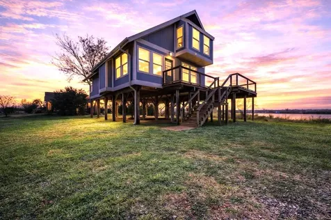12827 Sandpiper Road Angleton TX 77515