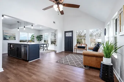 12827 Sandpiper Road Angleton TX 77515
