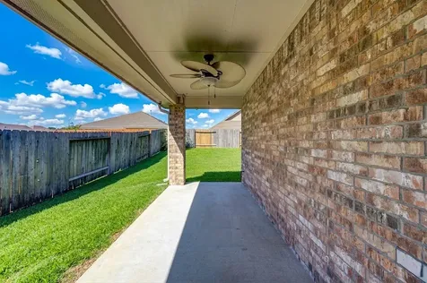 18107 Svensson Slade Lane Houston TX 77044