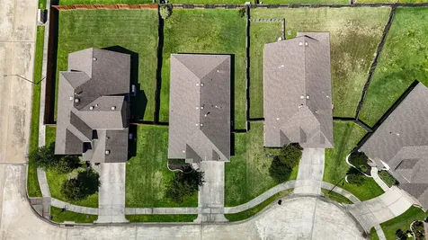 18107 Svensson Slade Lane Houston TX 77044