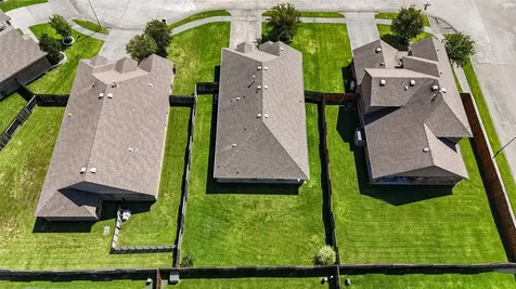 18107 Svensson Slade Lane Houston TX 77044