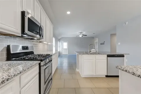 18107 Svensson Slade Lane Houston TX 77044