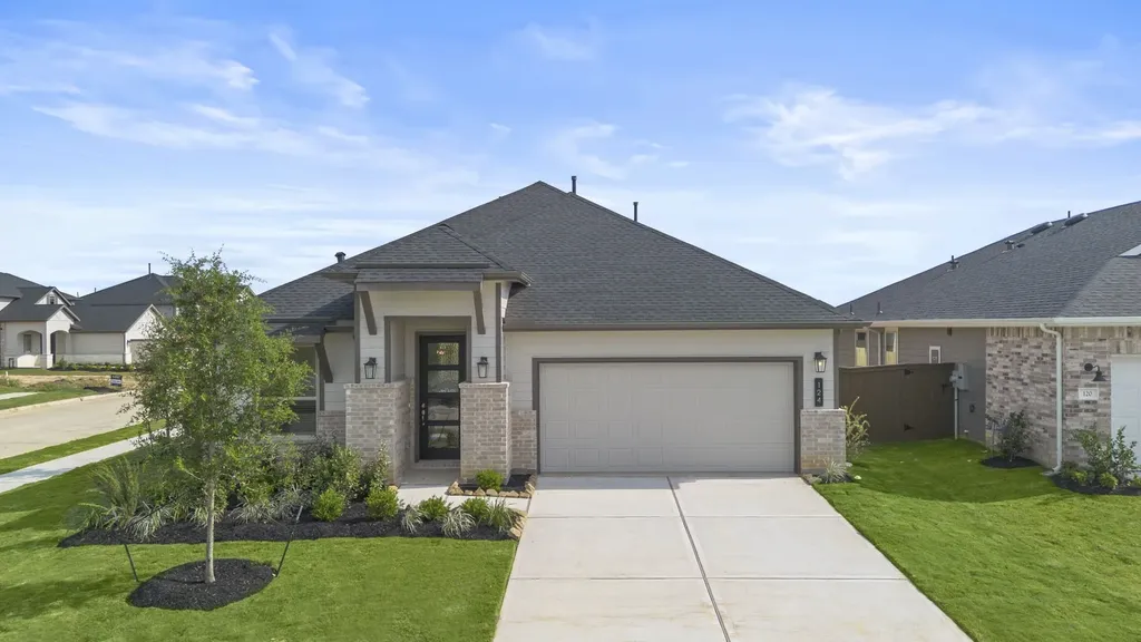 124 Coastal Prairie Drive Waller TX 77484