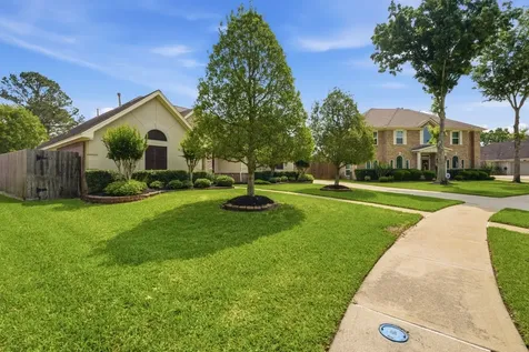 3902 Belvoir Park Drive Katy TX 77450