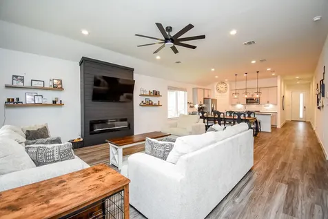 22515 Petrizzi Lane Katy TX 77449