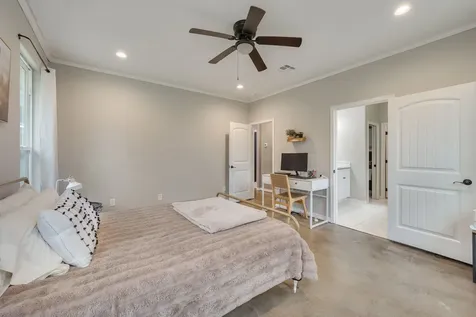 10856 Whispering Oaks Drive Hearne TX 77859
