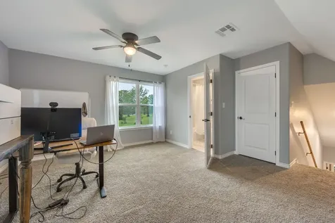 10856 Whispering Oaks Drive Hearne TX 77859
