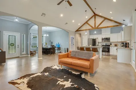 10856 Whispering Oaks Drive Hearne TX 77859