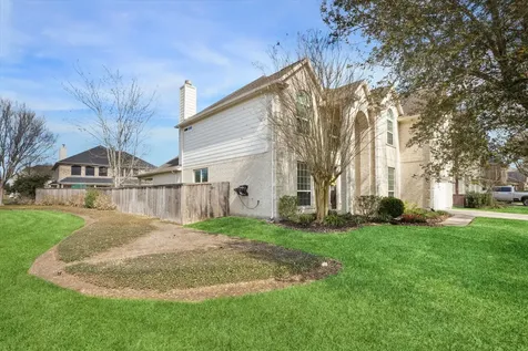 13115 Hampton Bay Drive Pearland TX 77584