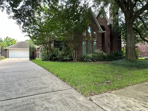 3206 Oakland Drive Sugar Land TX 77479