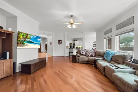 205 Trail Bend Lane Friendswood TX 77546
