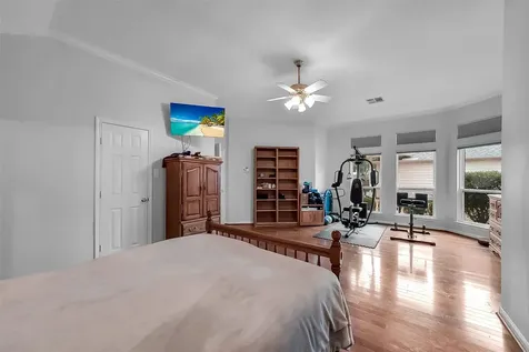 205 Trail Bend Lane Friendswood TX 77546