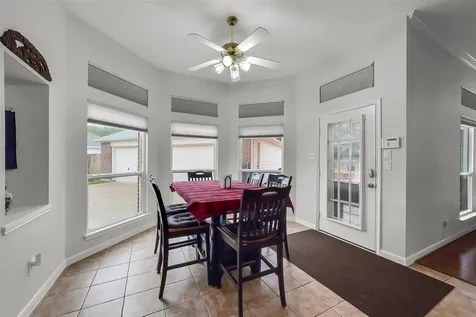 205 Trail Bend Lane Friendswood TX 77546