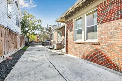 1624 Branard Street Houston TX 77006