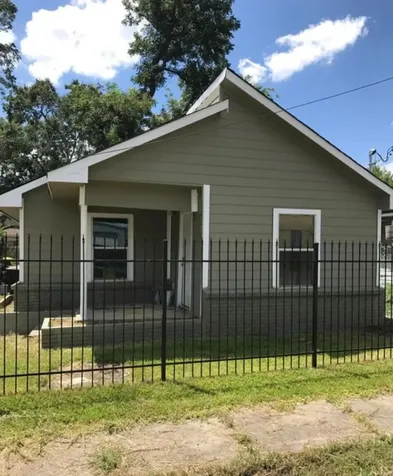 2704 Campbell Street Houston TX 77026