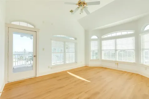 8407 Teichman Road Galveston TX 77554