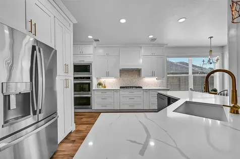3105 Autumn Leaf Drive Friendswood TX 77546
