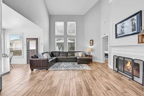 3105 Autumn Leaf Drive Friendswood TX 77546