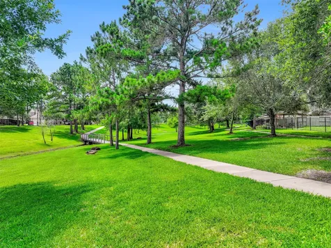 3105 Autumn Leaf Drive Friendswood TX 77546
