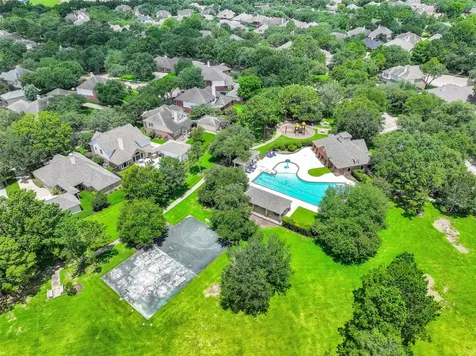 3105 Autumn Leaf Drive Friendswood TX 77546