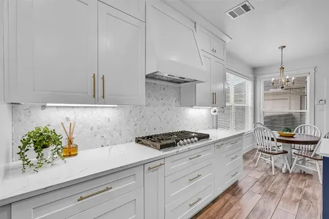 3105 Autumn Leaf Drive Friendswood TX 77546