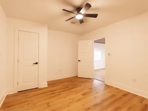 6802 Eastwood Street Houston TX 77021