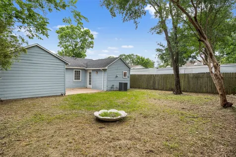 9005 Gabriel Street Houston TX 77063