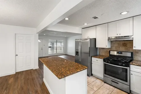 9005 Gabriel Street Houston TX 77063