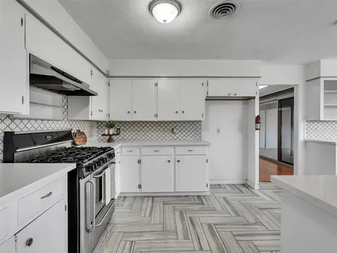 2011 Durrain Ferry Road Baytown TX 77520