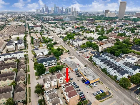 1020 Patterson Street Houston TX 77007